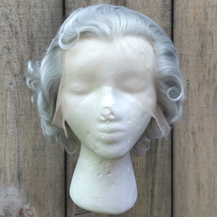 Founding Fangs Follicle Finery