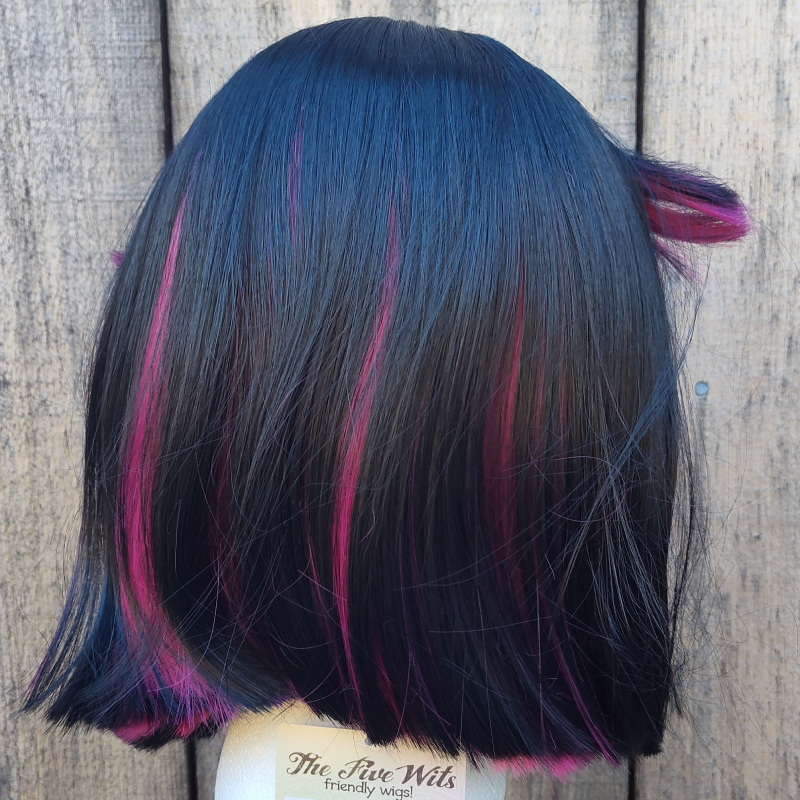 Lilia cosplay wig back view